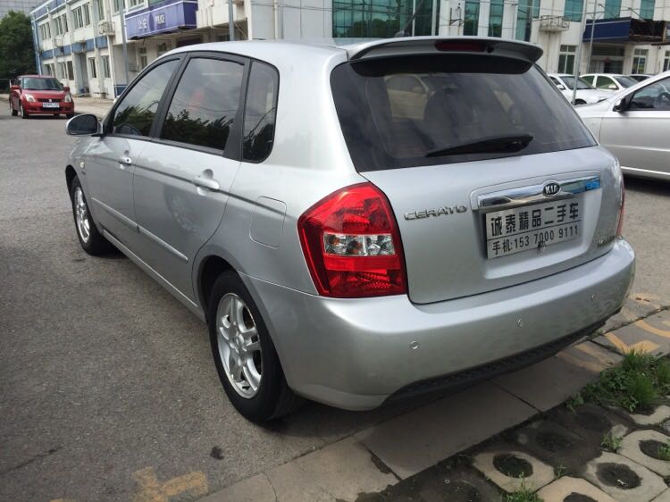 【苏州】2010年3月 起亚 赛拉图 欧风 1.6 gls 银灰 手动挡