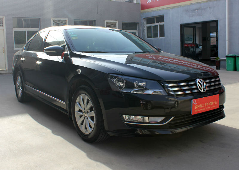 【西安】2012年4月 大众 帕萨特 11款1.8tdsg尊荣版 黑色 手自一体