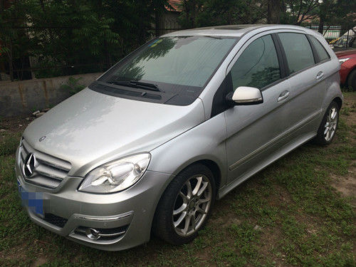 【济南】2009年12月 奔驰 b级 b200 2.0 时尚型 银灰 自动档