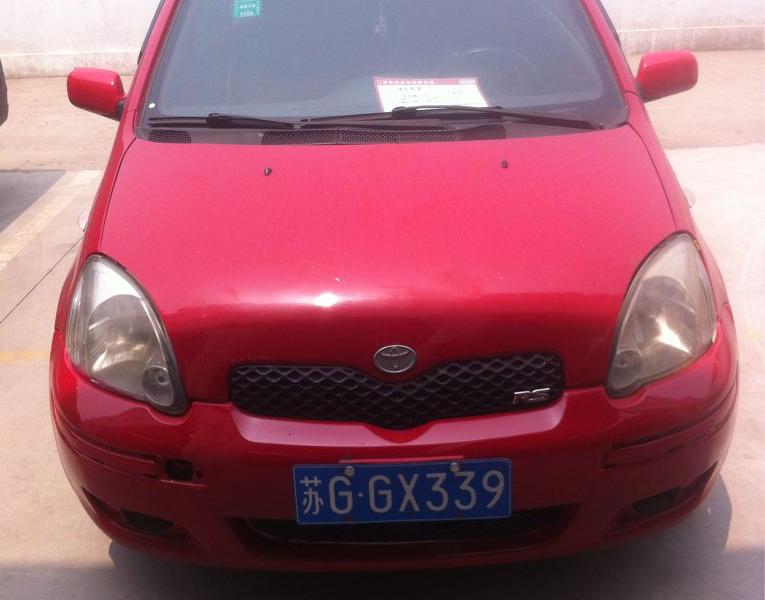【连云港】2003年9月 一汽 威姿 1.3 豪华天窗版 红色 手自一体
