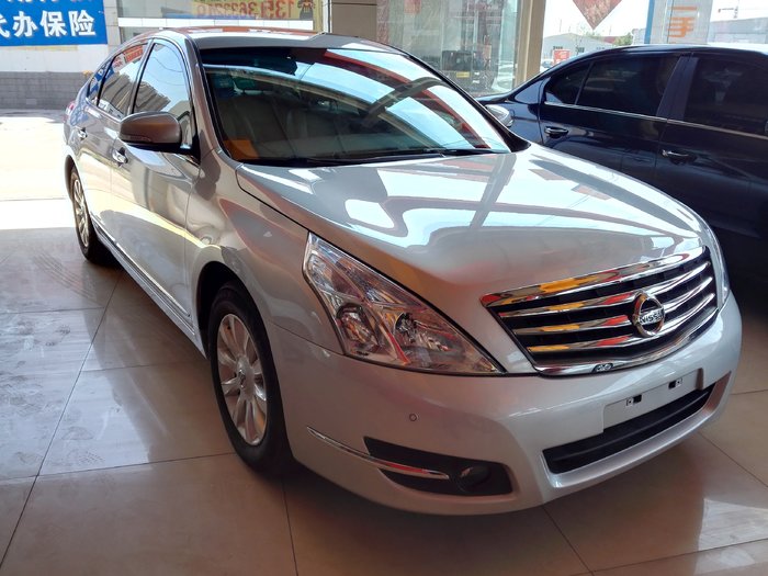 【中国】2008年8月 日产 天籁 2008款 天籁 2.0l xl舒适版 银灰