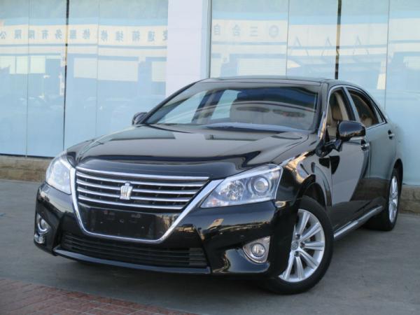 2013年12月 丰田 皇冠 2.5 royal 真皮版