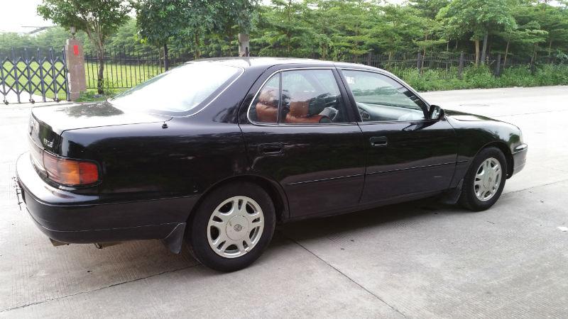 【玉林】1995年3月 丰田 佳美 3.0 黑色 自动档