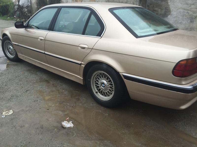 【揭阳】1997年4月 宝马 宝马7系 735li 3.6 香槟色 自动档