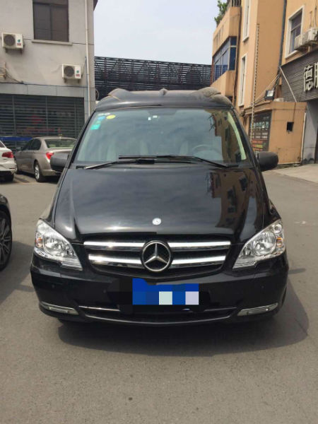 【温州】2013年11月 奔驰 威霆122 3.0 商务版 黑色 自动档