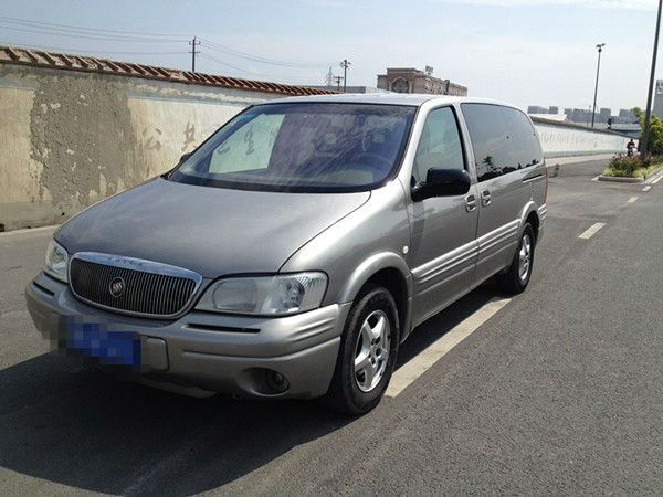 【宁波】2002年12月 别克 gl8 3.0 gt 7座精英型 香槟色 手自一体