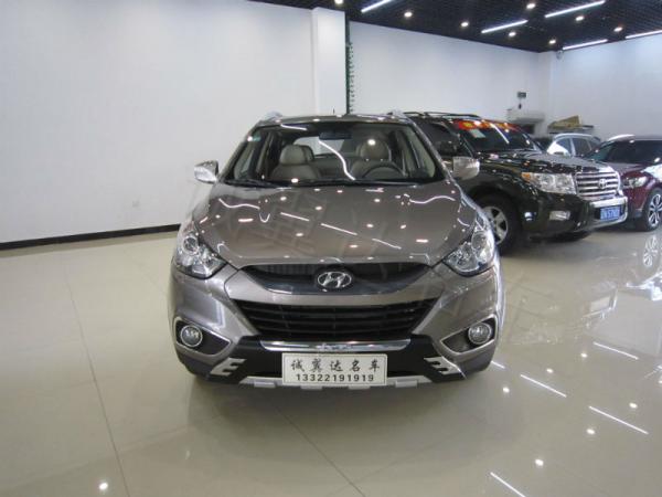 现代 ix35  2010款 2.0 GLS 两驱精英天窗型