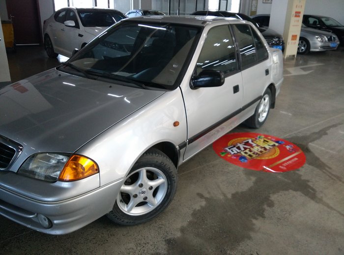 【辽宁】2001年6月 铃木 羚羊 2001款 羚羊 sc7130cde普通型 自动档