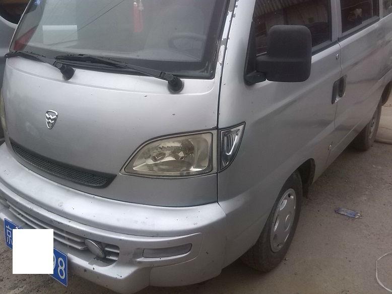 【北京】2009年10月 松花江中意 银灰 手动挡