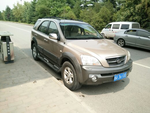 【西安】2006年3月 起亚 索兰托 3.5 黄色 手自一体