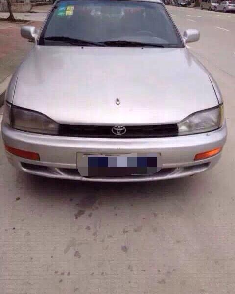 【福建】1995年12月 丰田 佳美 2.2 银灰 手动挡