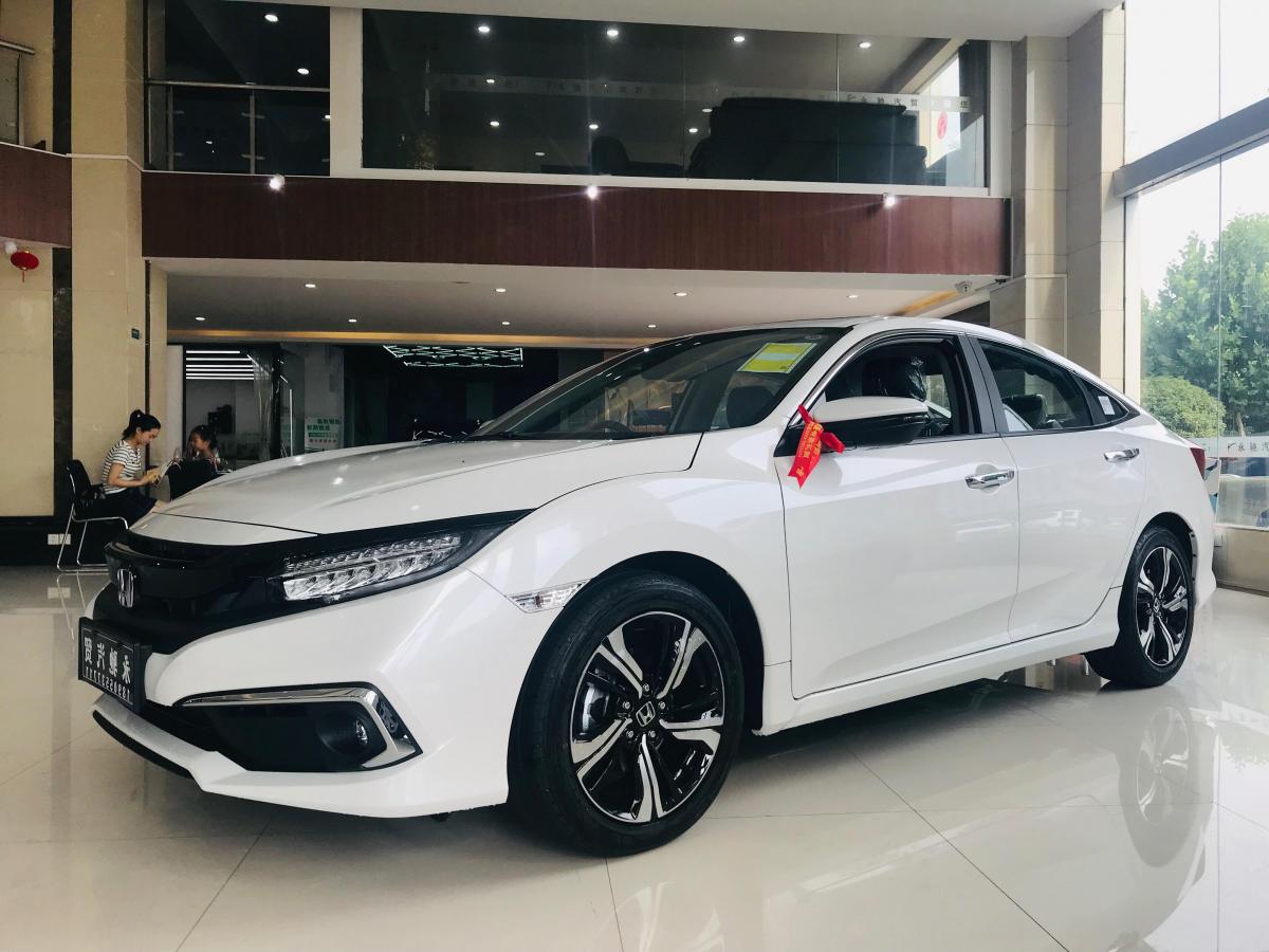 芜湖未上牌本田思域2019款220turbocvt劲擎版国vi白色自动档