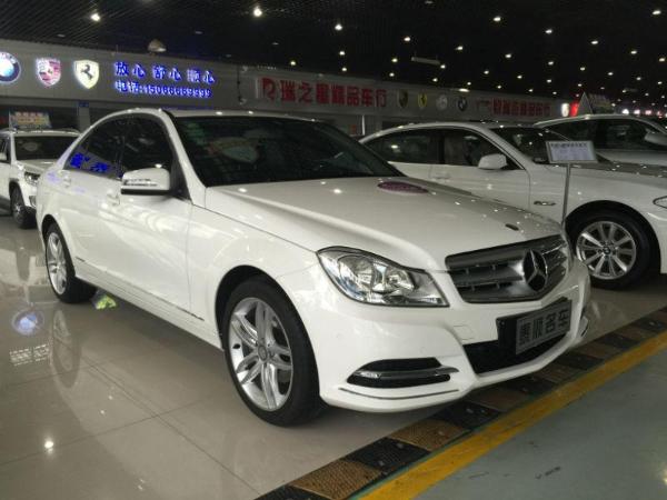 【济南】2013年12月 奔驰 c级 c260 1.