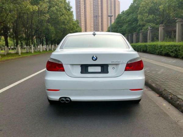 【宁波】2009年2月 宝马 宝马5系 523li 2.5 领先型 白色 手自一体