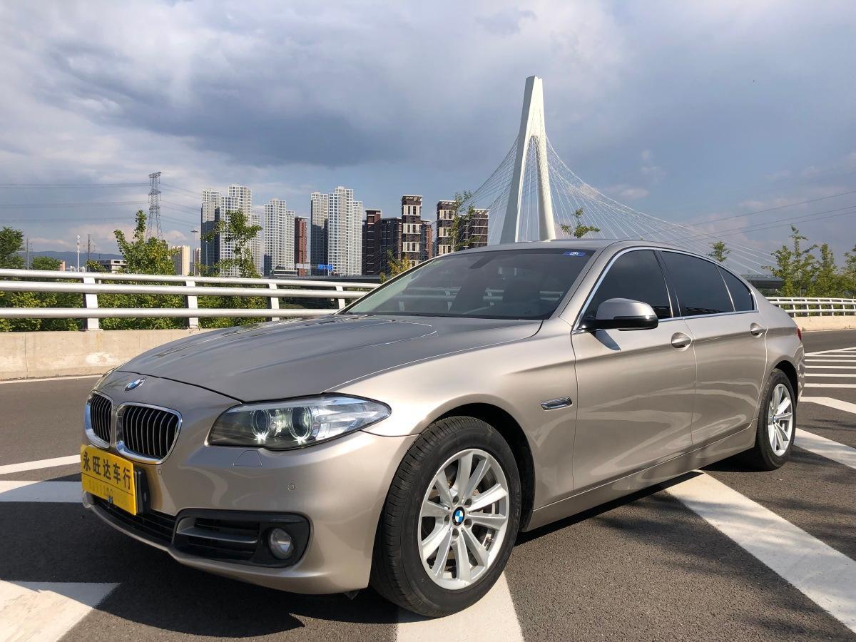 太原2014年8月宝马宝马5系2014款520li典雅型香槟色手自一体