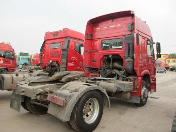 【济宁】2011年5月 二手陕汽奥龙双驱336马力半挂车 红色 手动挡