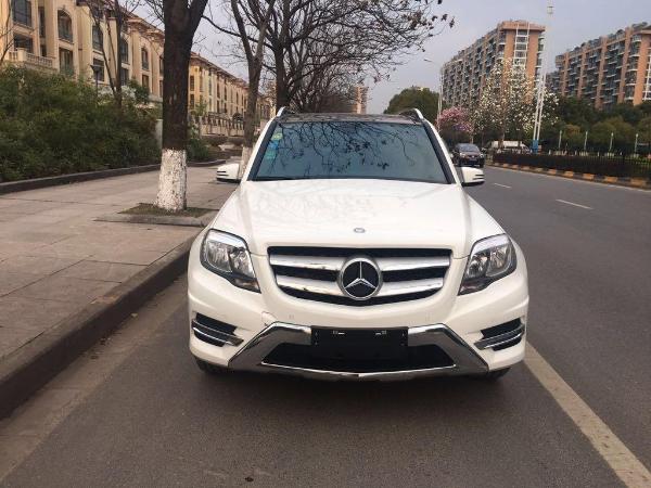 奔驰 奔驰GLK级  2015款 GLK260 2.0T 4MATIC 动感型 极致版