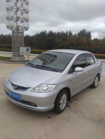 【大庆】2004年8月 本田 飞度 2004款 飞度 三厢 1.3l cvt 银灰