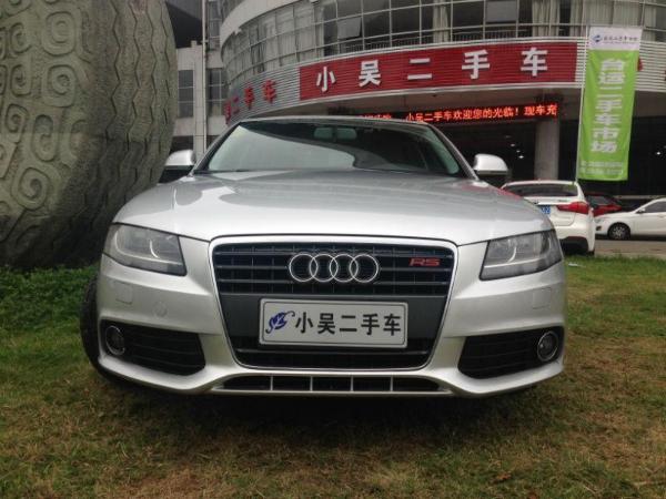 奥迪 奥迪A4L  2009款 A4L 2.0T标准型