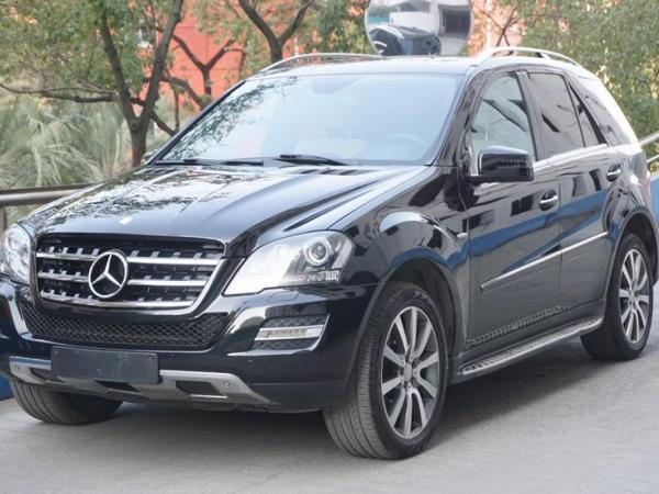 奔驰 奔驰M级  2010款 ML 500 4MATIC