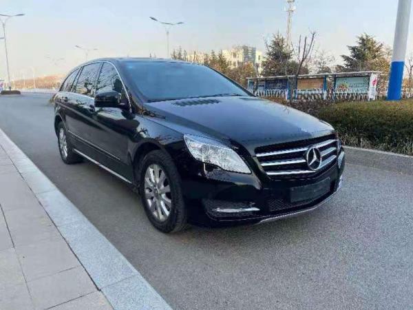 奔驰 奔驰R级  2015款 R 320 4MATIC 豪华型