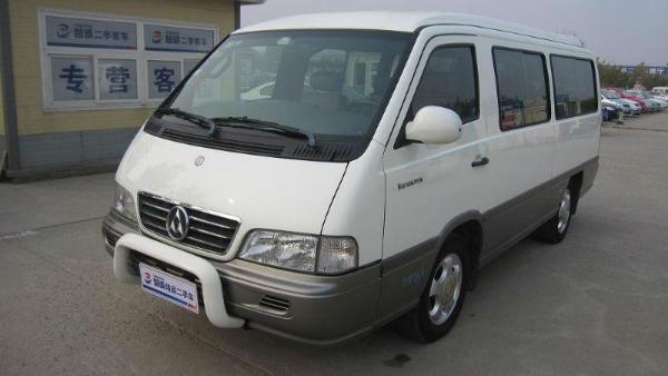 【潍坊】2009年11月 汇众 白色 手动挡