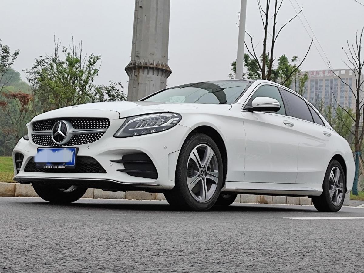长沙2019年11月奔驰奔驰c级2019款改款c260l运动版白色手自一体