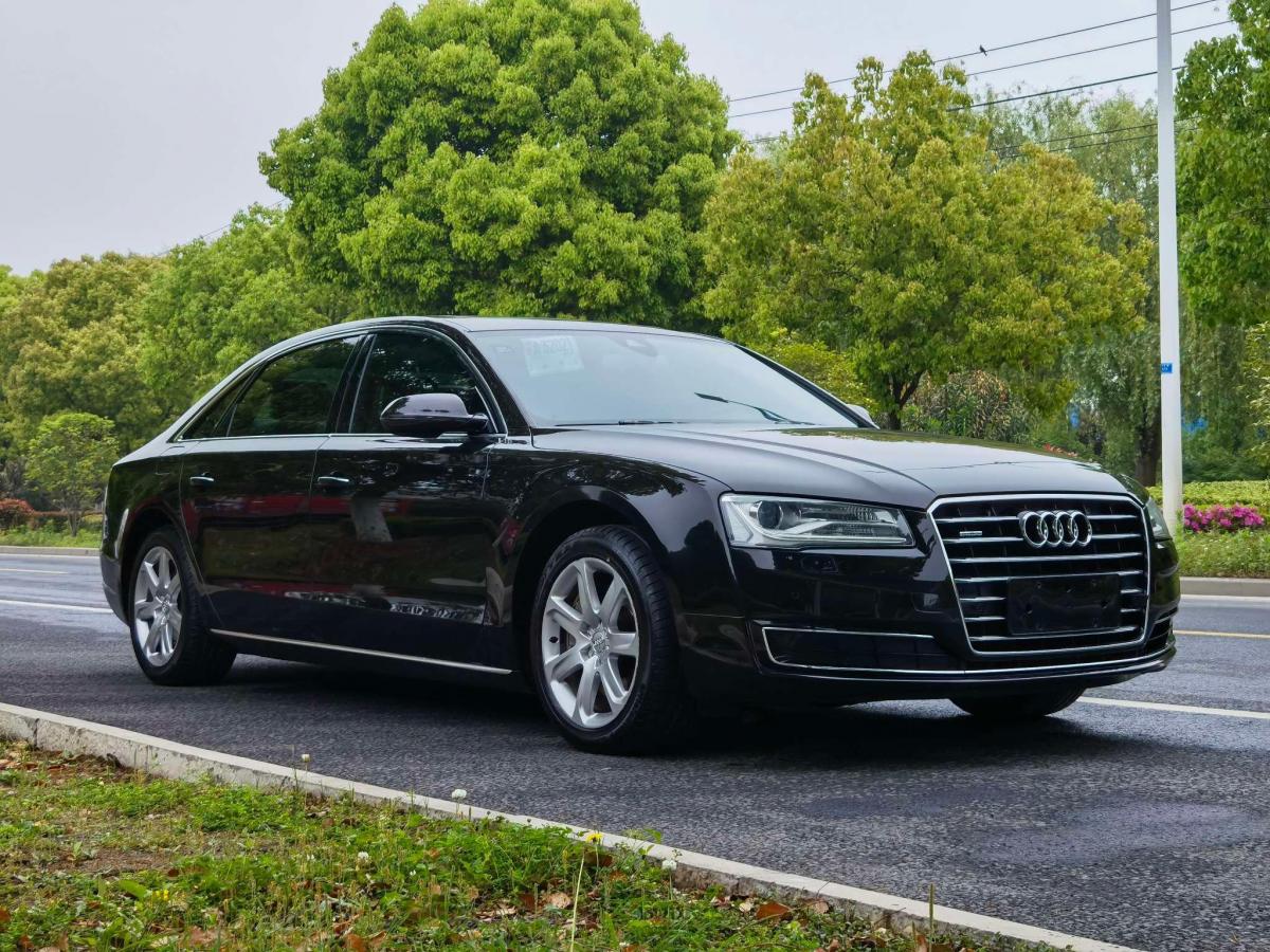 【南京】2014年6月 奥迪 奥迪a8 2014款 a8l 45 tfsi quattro舒适型