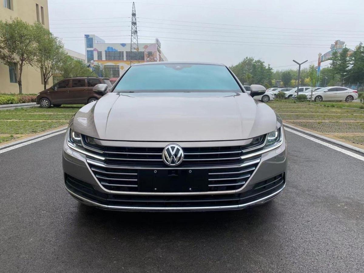 济宁2020年3月大众一汽大众cc2020款330tsi魅颜版国v香槟色自动档