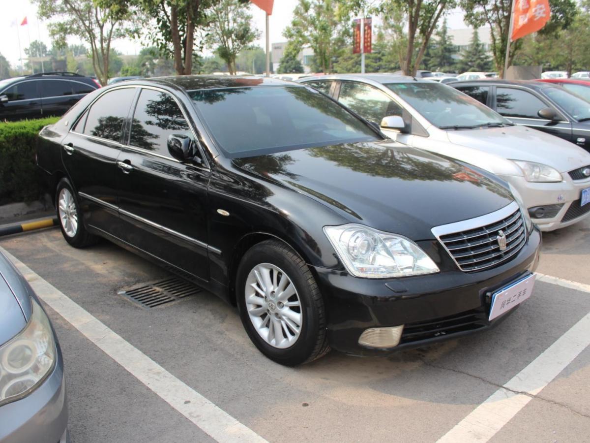 【济南】2007年2月 丰田 皇冠 2007款 3.0l royal saloon标准 自动档