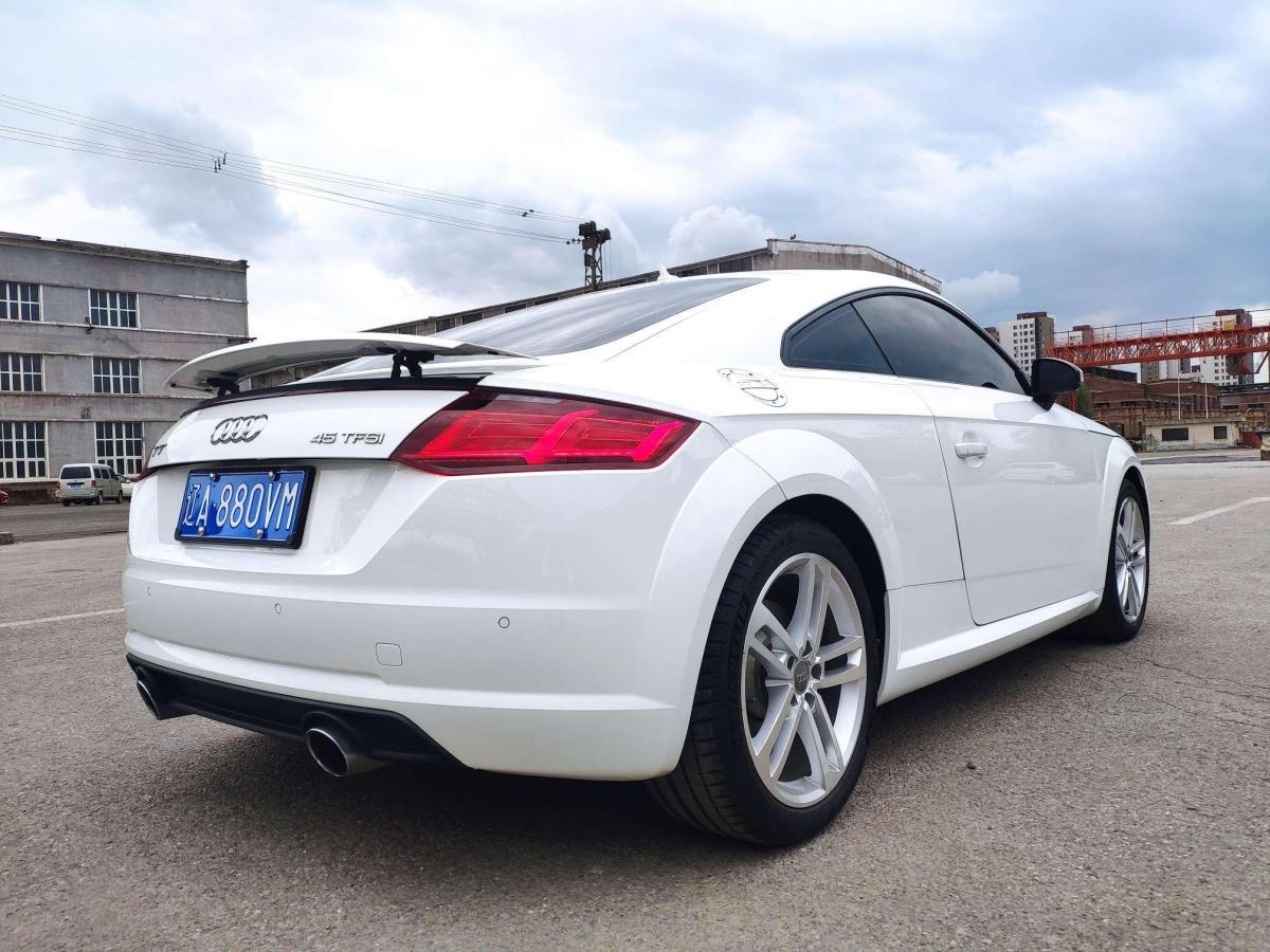 【沈阳】2015年10月 奥迪 奥迪tt 2015款 tt coupe 45 tfsi 自动档