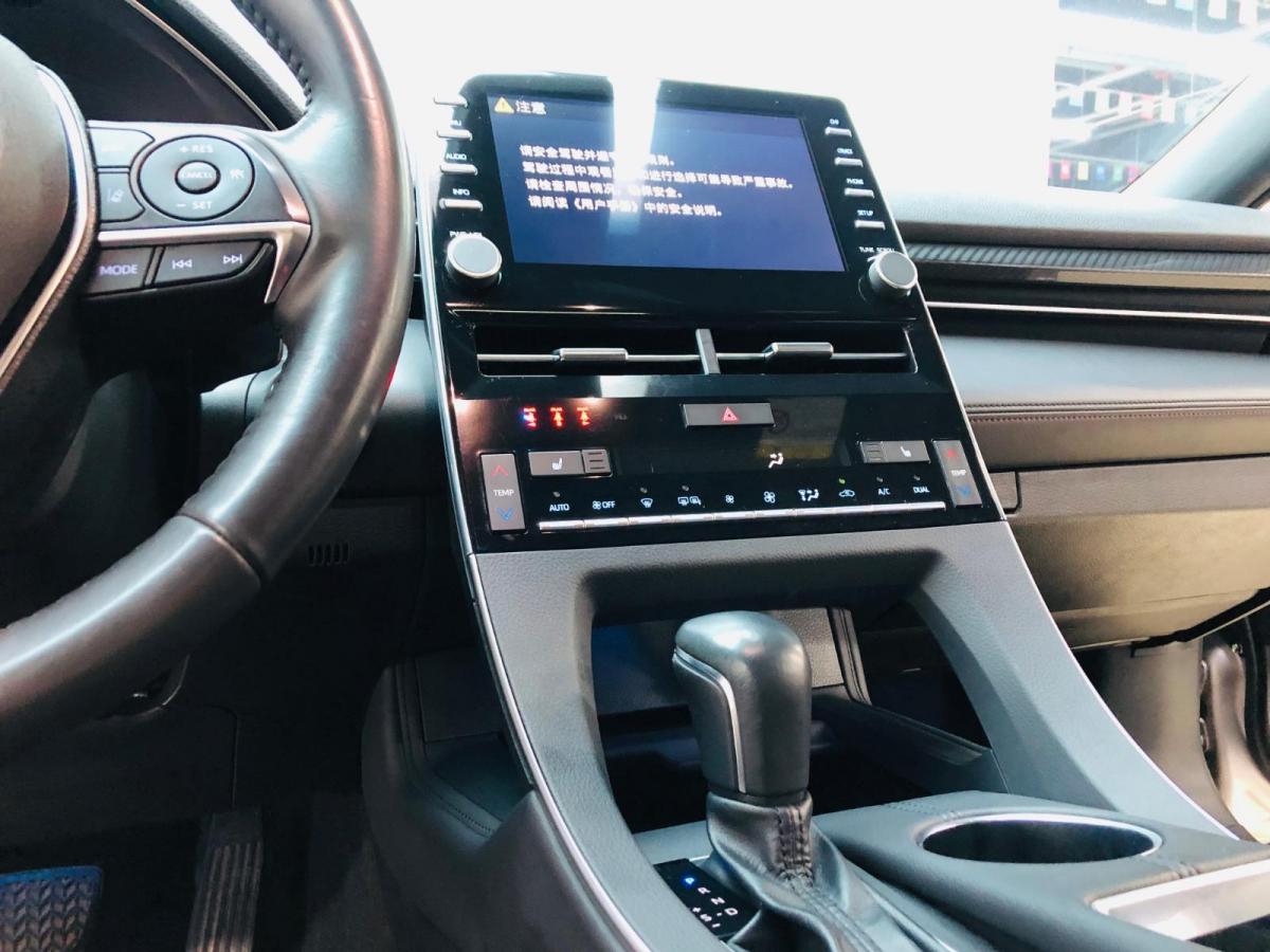 丰田 亚洲龙 2021款 2.5l 豪华版图片