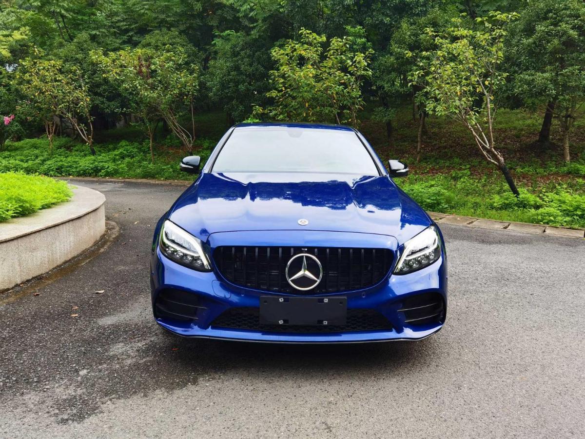 台州2020年8月奔驰奔驰c级2020款改款c260运动版蓝色自动档