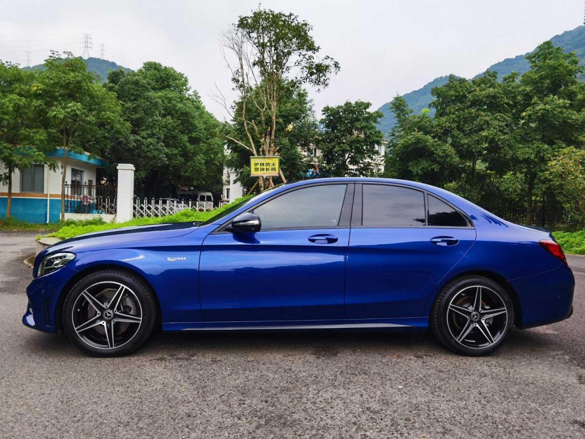 台州2020年8月奔驰奔驰c级2020款改款c260运动版蓝色自动档