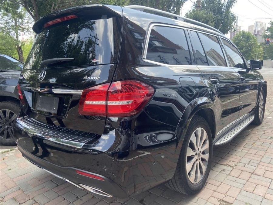 奔驰gls350老款图片,2020款奔驰s350图片 奔驰 奔驰gls 2018款 gls 400 4matic动感型图片