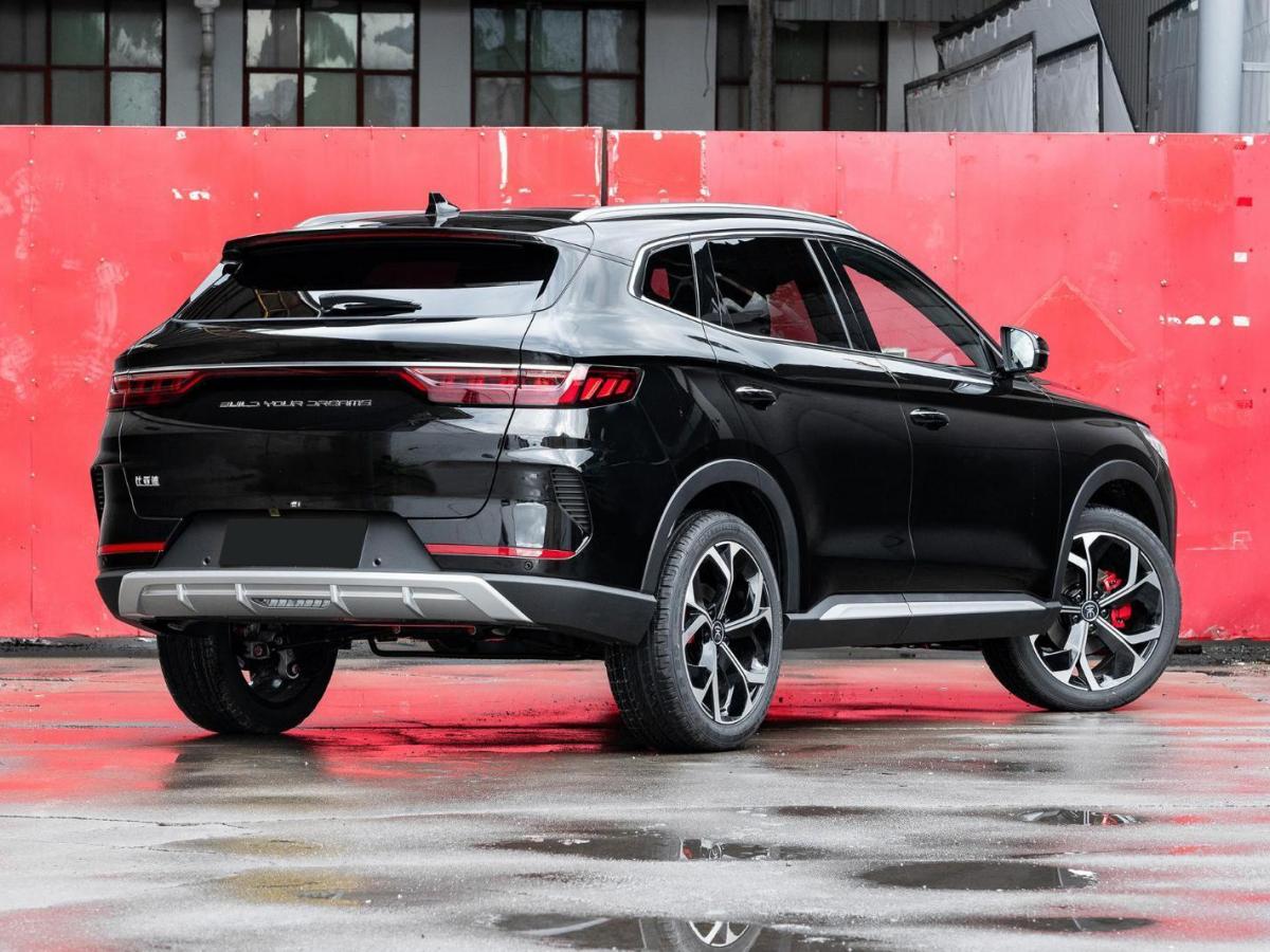 比亚迪 宋plus  2020款 1.5t 自动旗舰型图片