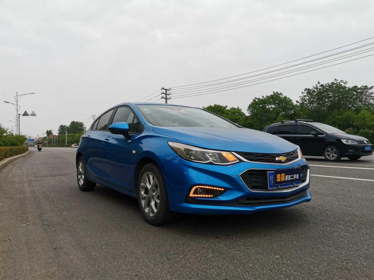 雪佛兰 科鲁兹 2017款 1.5l 自动先锋天窗版图片