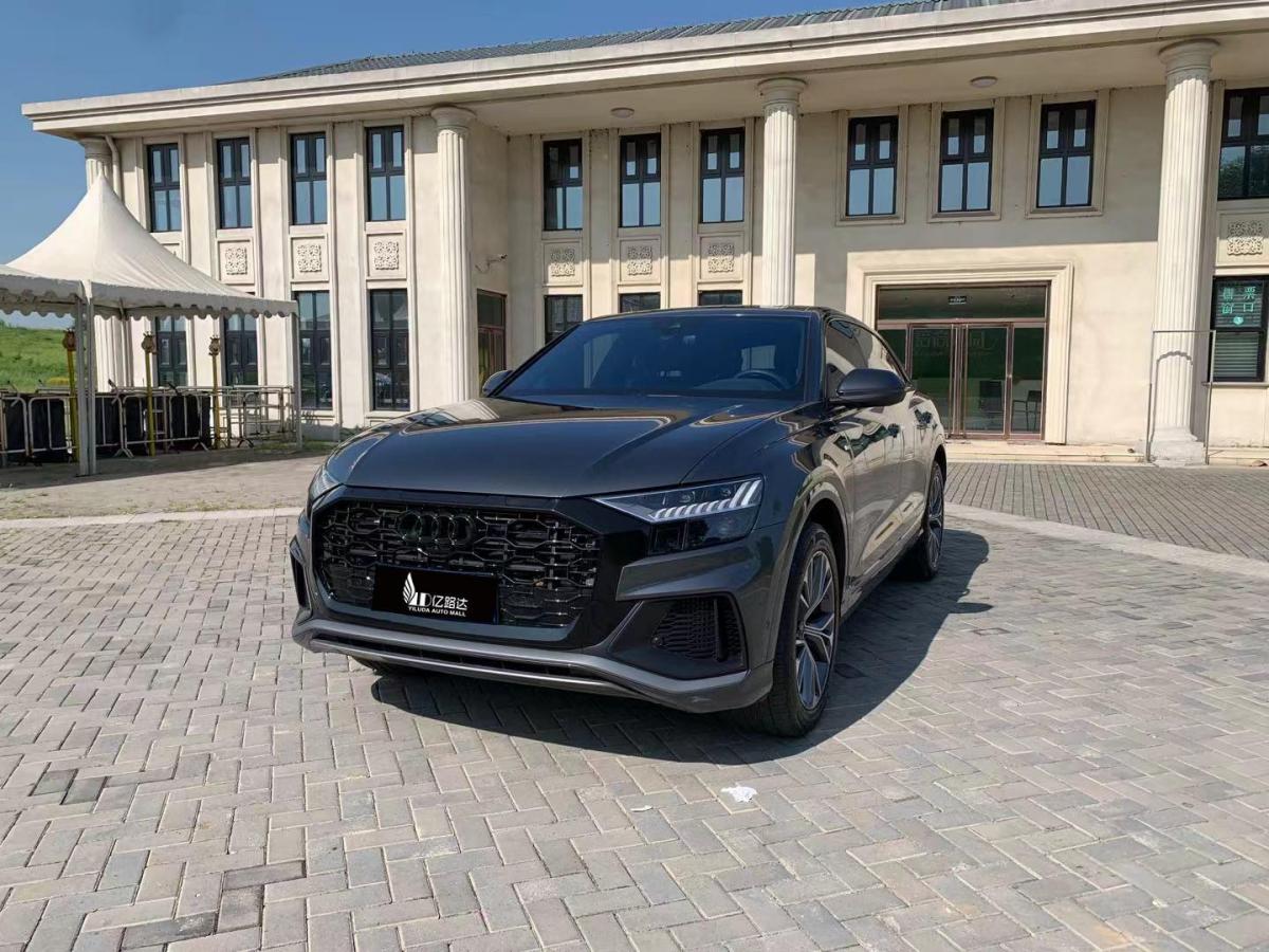 唐山2021年5月奥迪奥迪q82021款55tfsi臻选动感型灰色自动档
