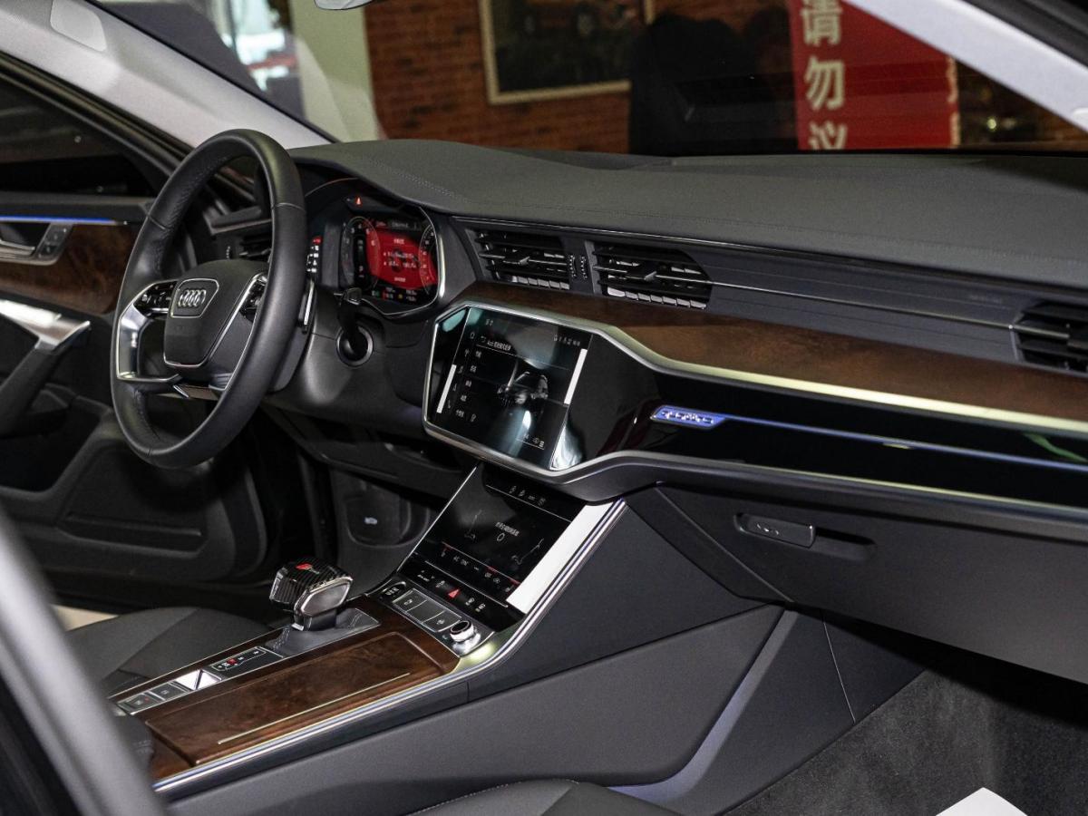 沈阳2021年5月奥迪奥迪a62021款allroad探索家55tfsi尊享越野型黑色