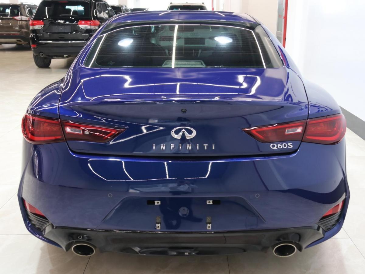 英菲尼迪 q60  2019款 s 2.0t 豪华运动版图片
