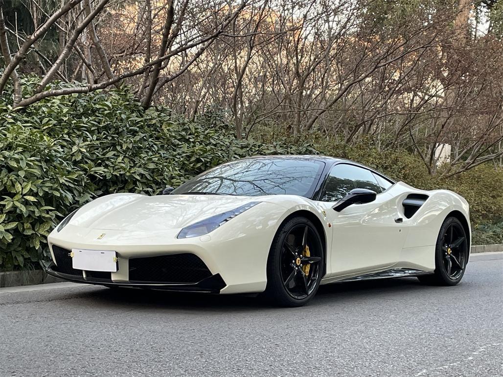 苏州2018年3月法拉利4882015款488gtb白色自动档