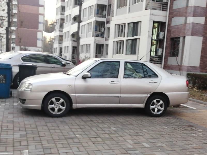 奇瑞 旗云2  2010款 1.5l 手动舒适型图片