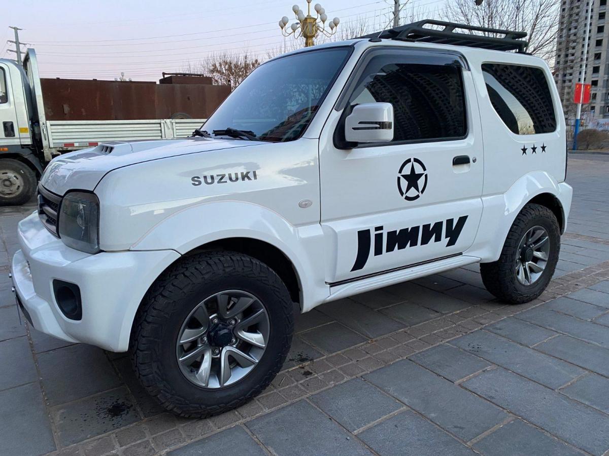 铃木 吉姆尼  2015款 1.3 mt mode3导航版图片