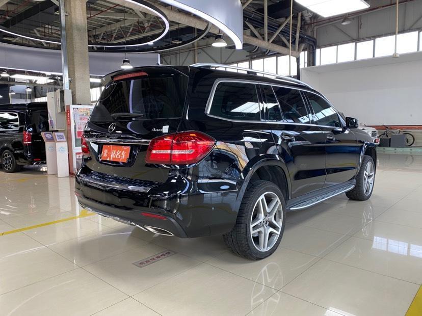 奔馳 奔馳GLS  2018款 GLS 400 4MATIC豪華型圖片