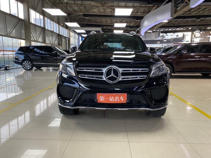 奔馳 奔馳GLS  2018款 GLS 400 4MATIC豪華型圖片