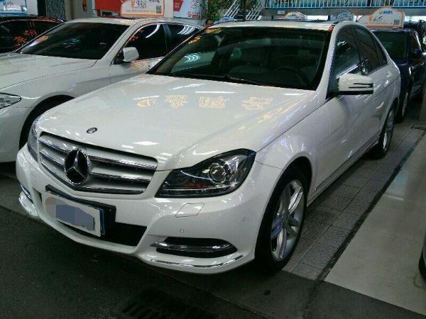 【广州】2013年7月 奔驰 c级 c260 cgi 1.8t 优雅型 自动档