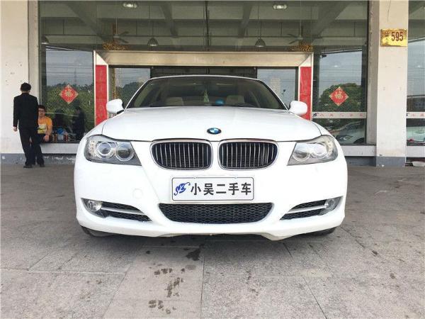 宝马 宝马3系  2011款 325i 2.5L 豪华型