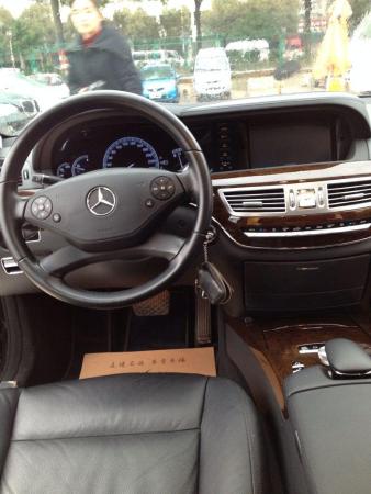 【长沙】2013年11月 奔驰 s级 s300l 3.0 商务简配型 黑色 自动档