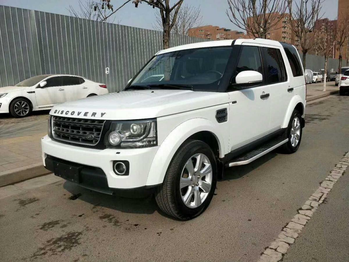 郑州2015年7月路虎发现2015款30tv6scse汽油版白色手自一体