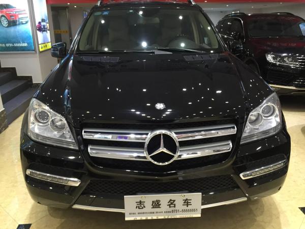 奔驰 奔驰GL级  2010款 GL350 BlueTEC 3.0T 4MATIC